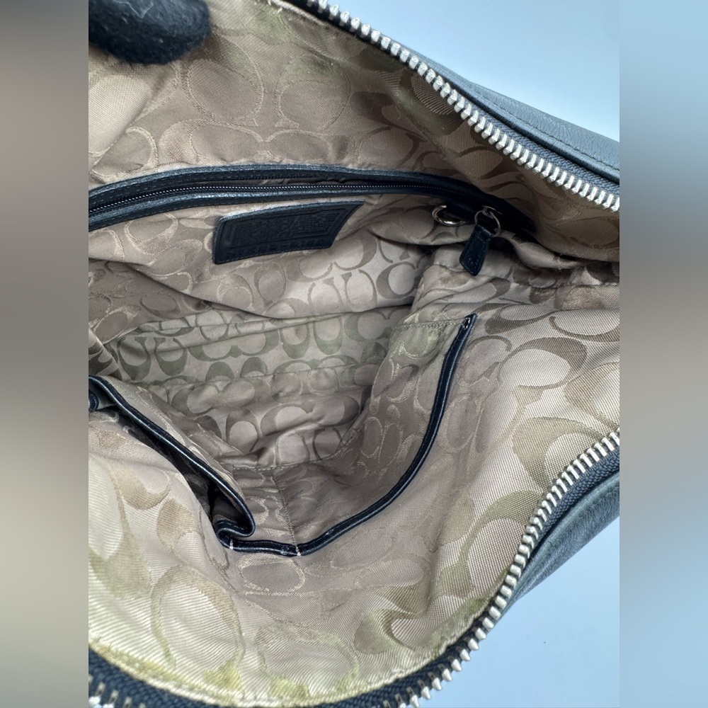 Vintage Coach Legacy Slim Hobo / Shoulder Bag | Good Used Condition - Picture 11 of 13